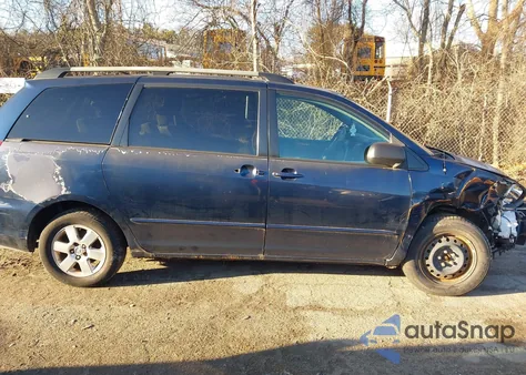 2005 Toyota Sienna Le z USA, uszkodzony, nr VIN 5TDZA23C65S267170